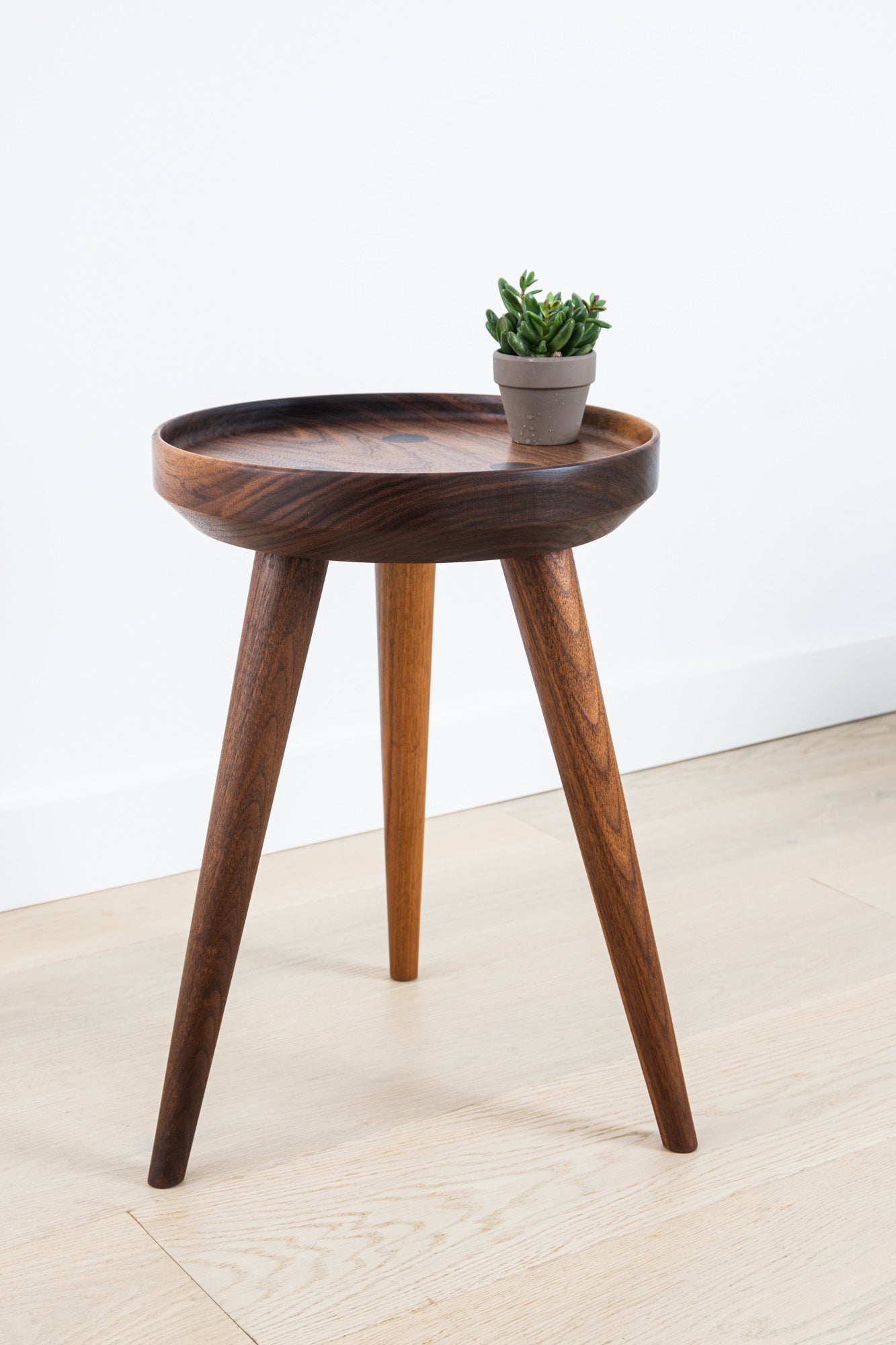 Oxbend Side Table