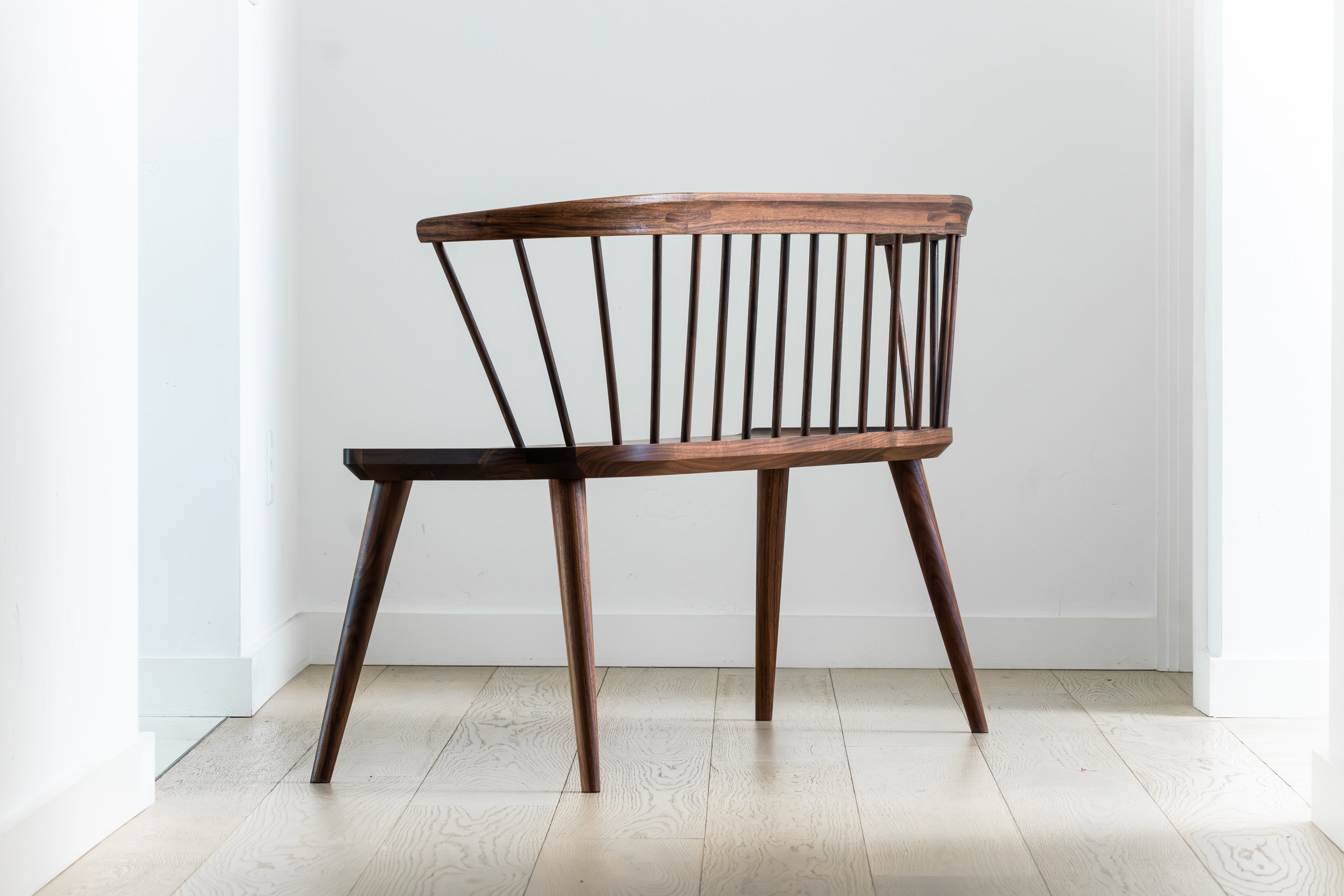 Oxbend Windsor Bench