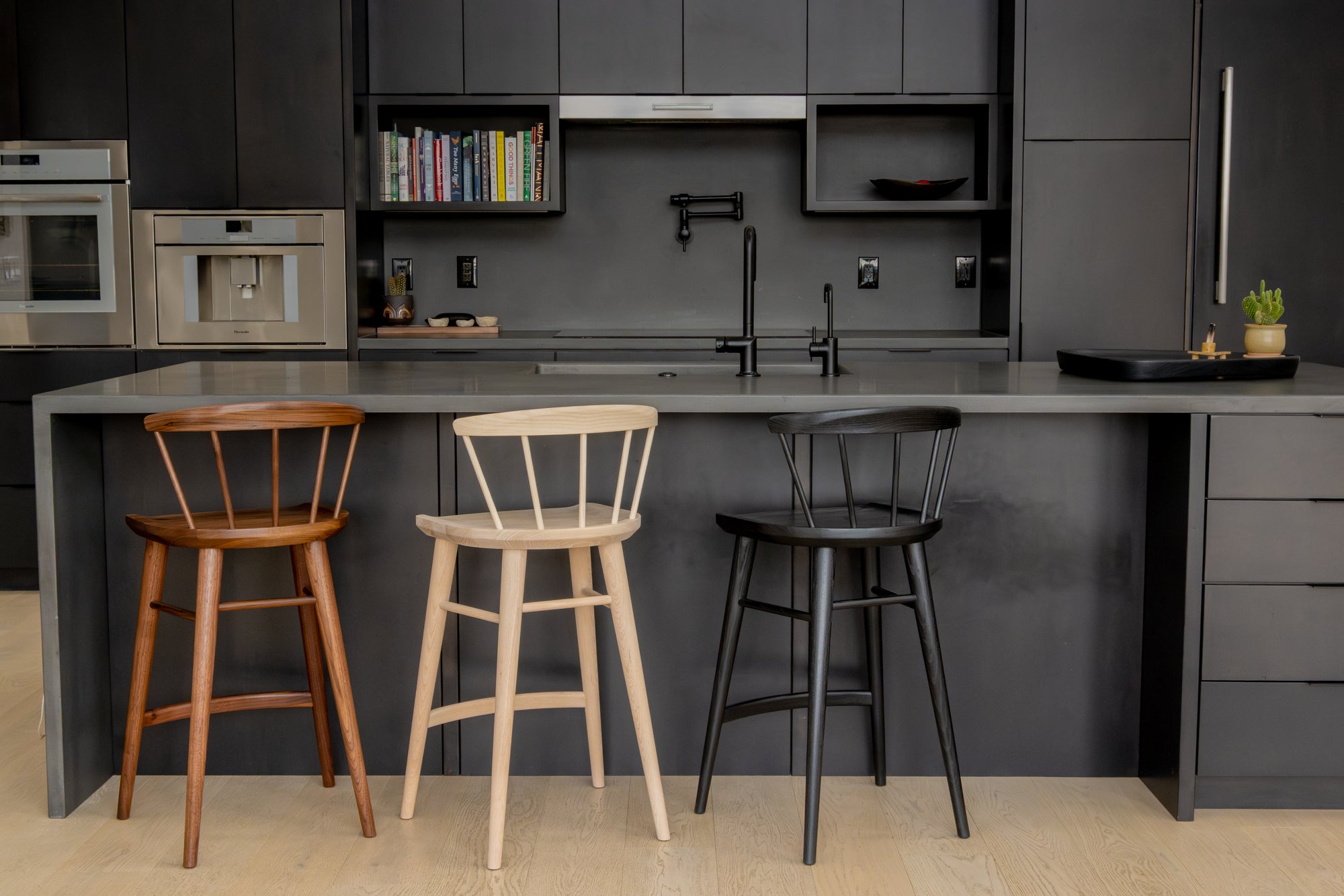 Oxbend Windsor Stool